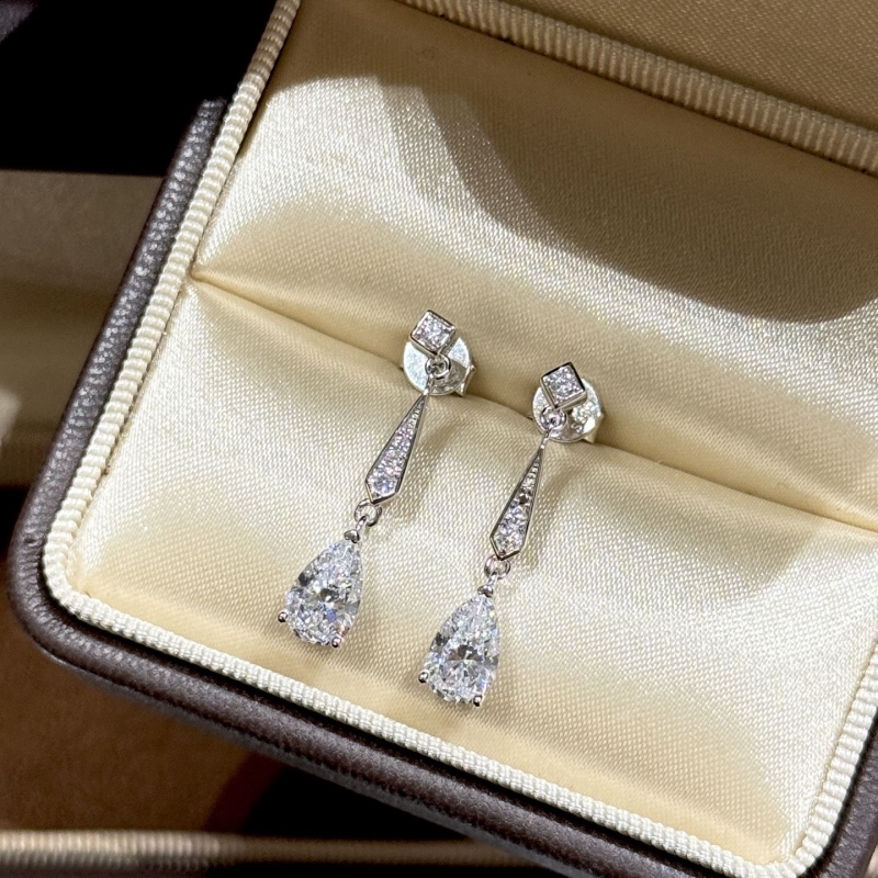 CHAUMET
